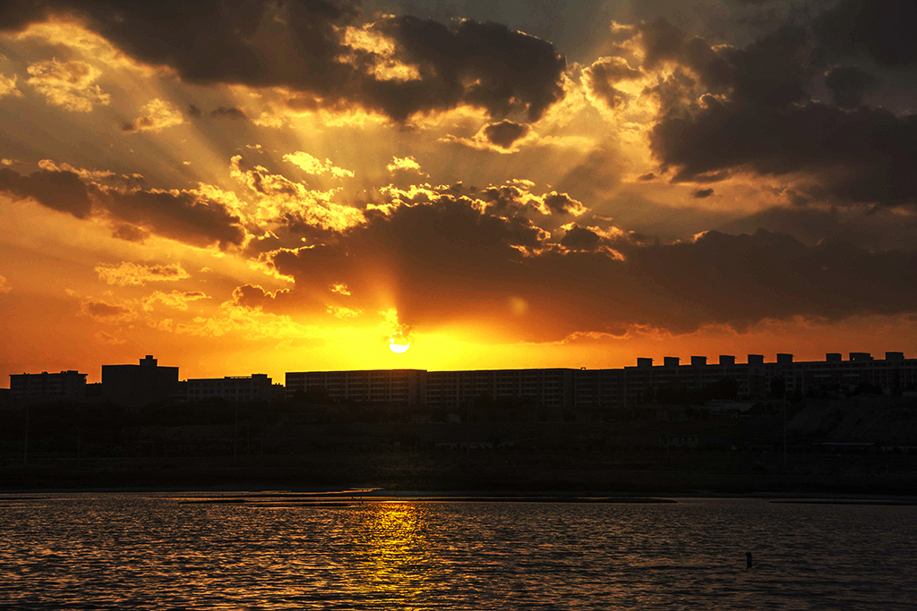 �������....