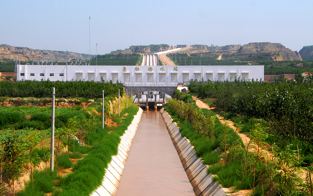 �˳�������ؼ��������ƹ������½��ɵ�Ȫ�ű�վ.��Ӱ �ŷ� .jpg