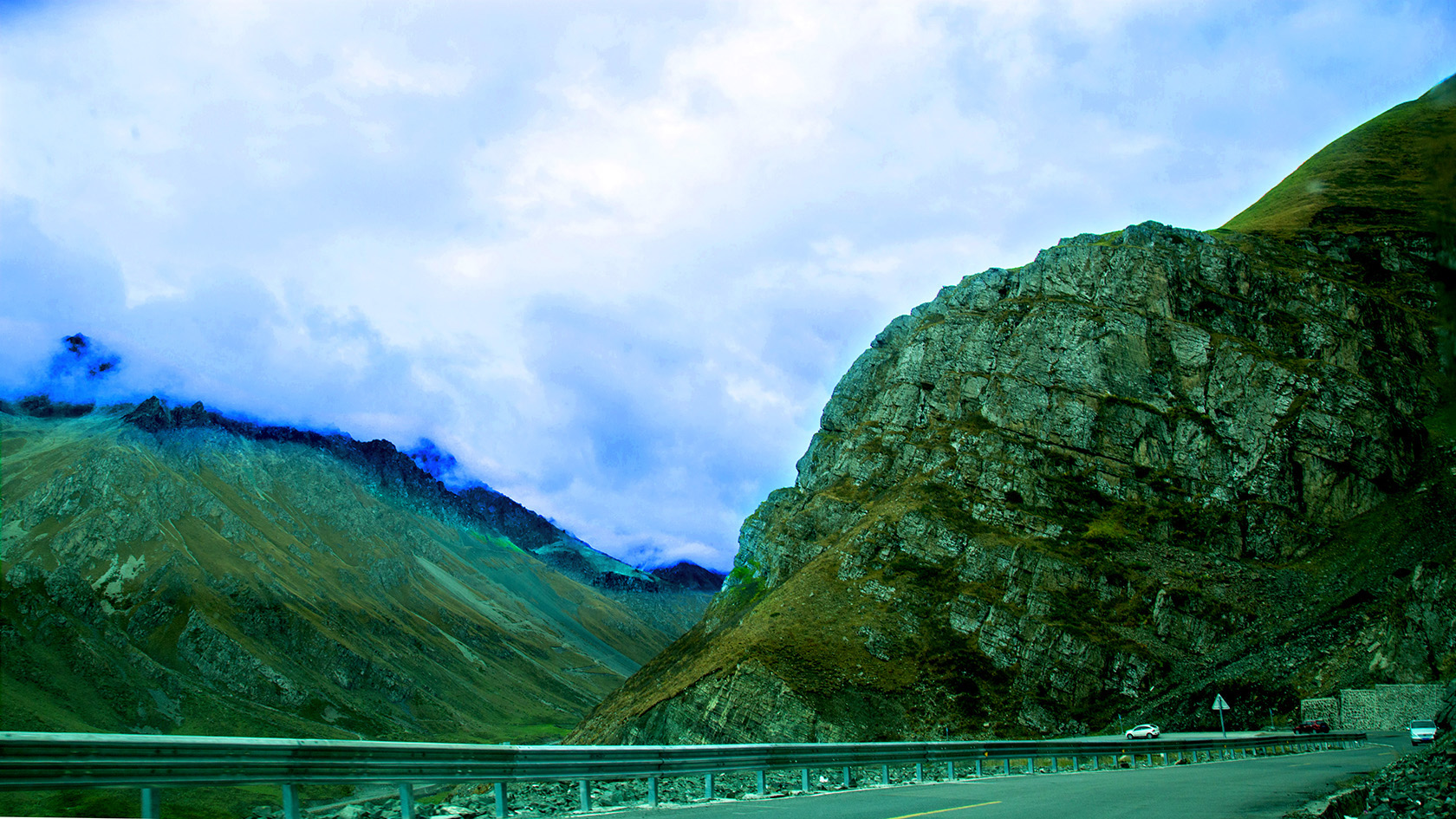 ������ɽ (2).jpg