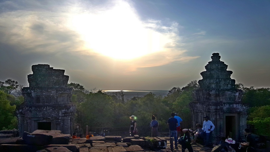 ɽ���������ǿ�ʼռ������λ��