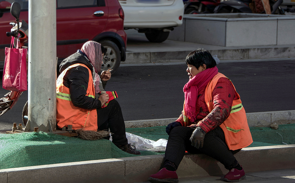 ��λĸ�׵Ĺ�����϶