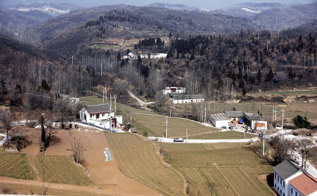 ������ɽ��......