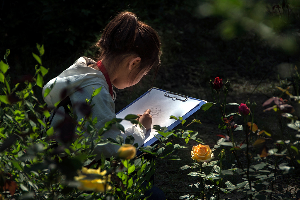 д��.............