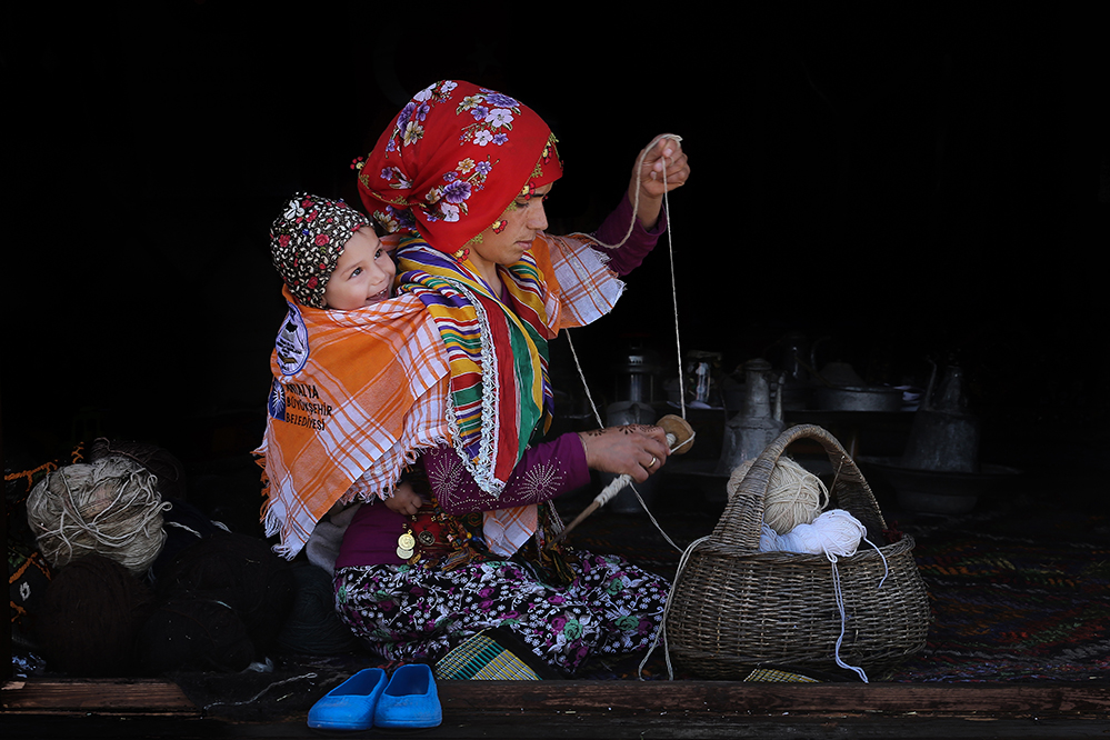 ��Ʒ��family����ͥ.���ߣ�- Kahraman Bekcili .jpg