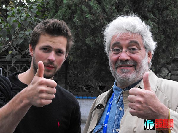 ���ͬ־��ƽң��Ʒ3