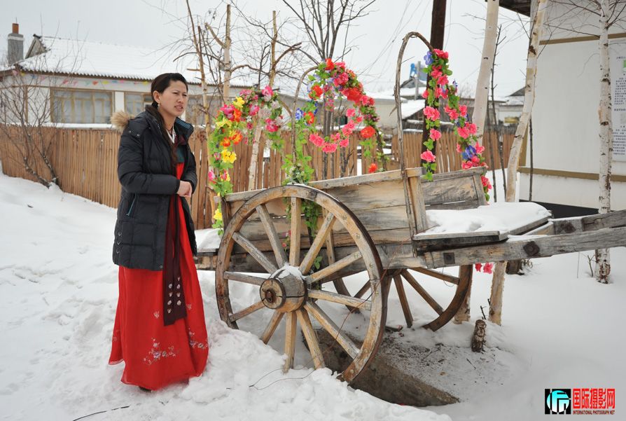 ��������