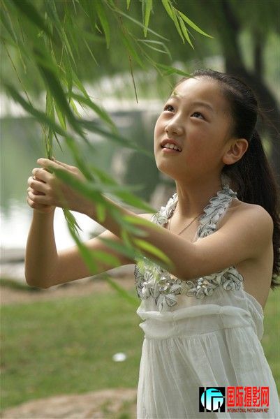 ������Ů