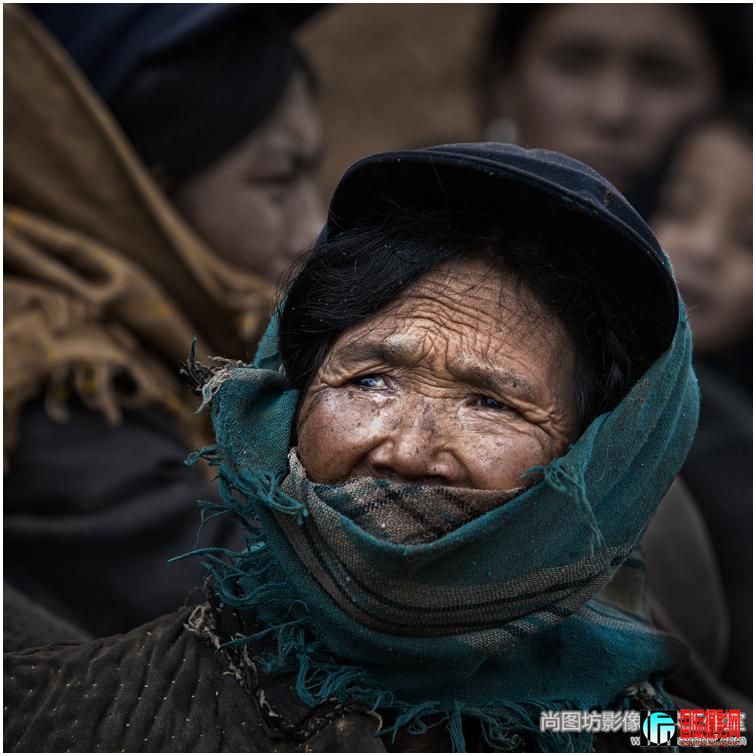 �����Ρ���Ӱ���ֽ��� ��������ѫ����.jpg