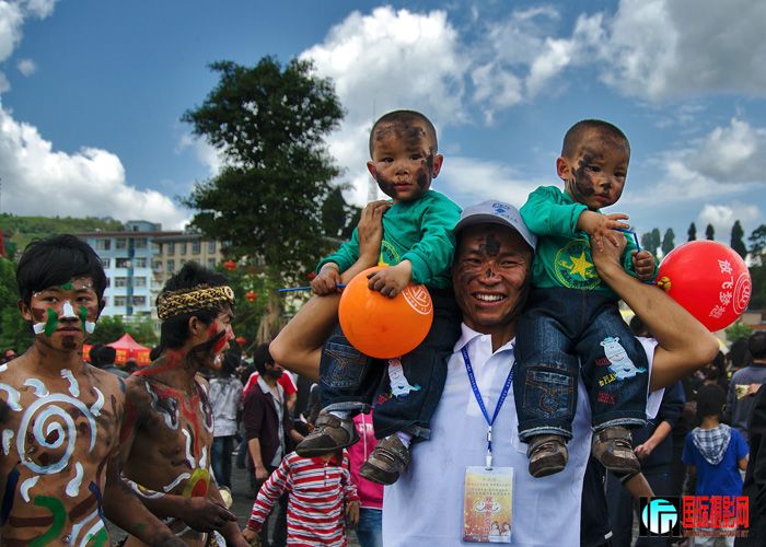 С˫��̥���ϵ�����ף����������ĩ��