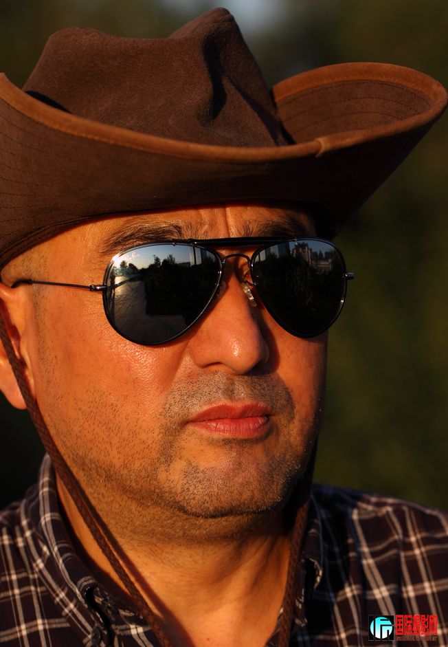 ����˹�ļ���-003