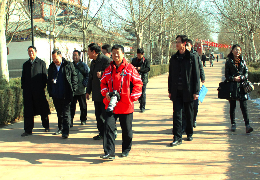 ����ϯһ�����ȷ�����Э���鳤�쳤ï�����µ�һ���ܾ�����������ͬ�������������µ�һ��