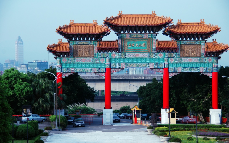 Բɽ�󷹵���¥