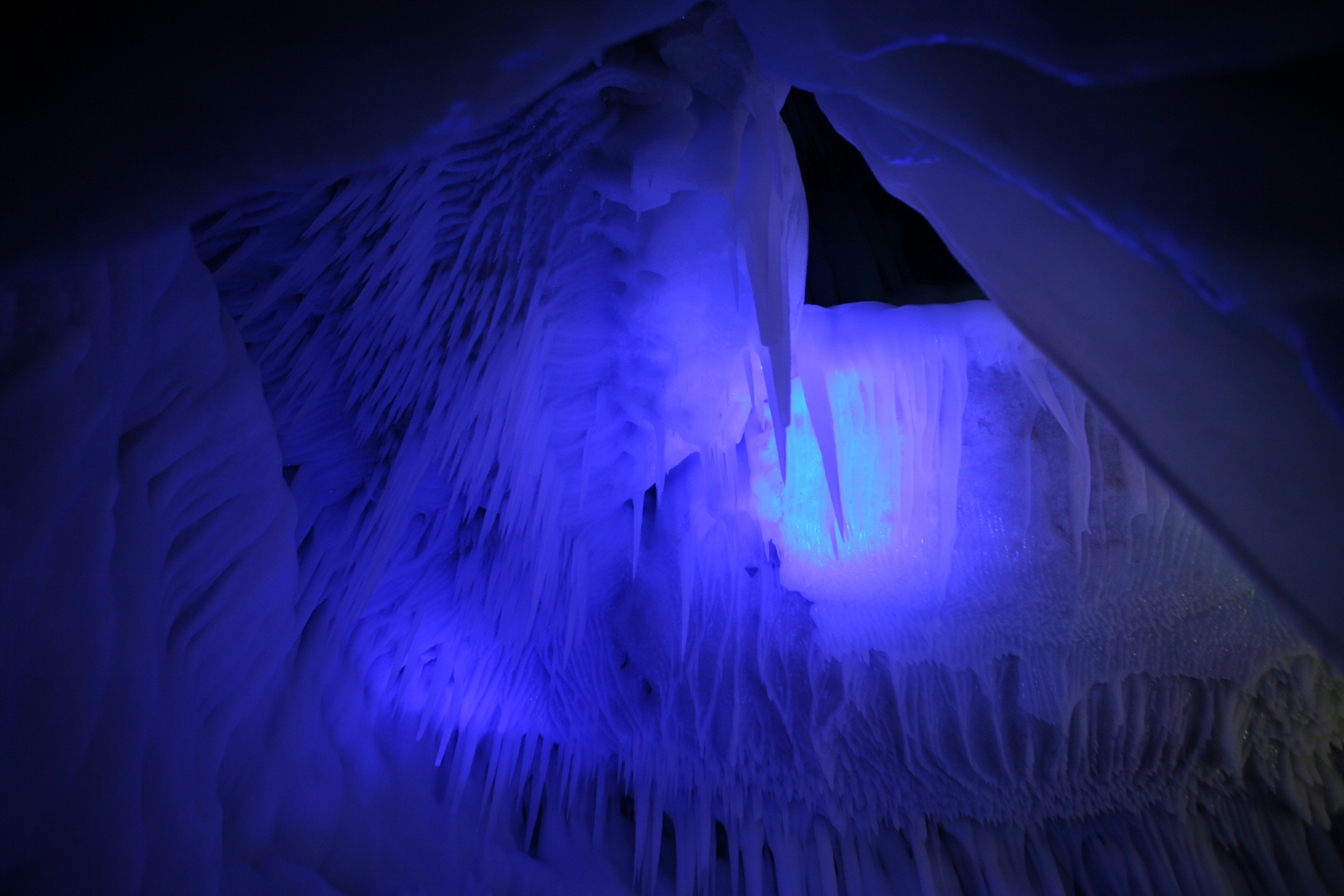 ���ж���