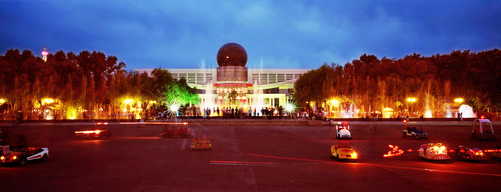 ʯ������Ϣ�㳡