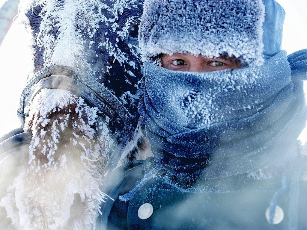 04. ����ǧ�������(�ڰ˽��Ϻ�������Ӱ����չ��.jpg