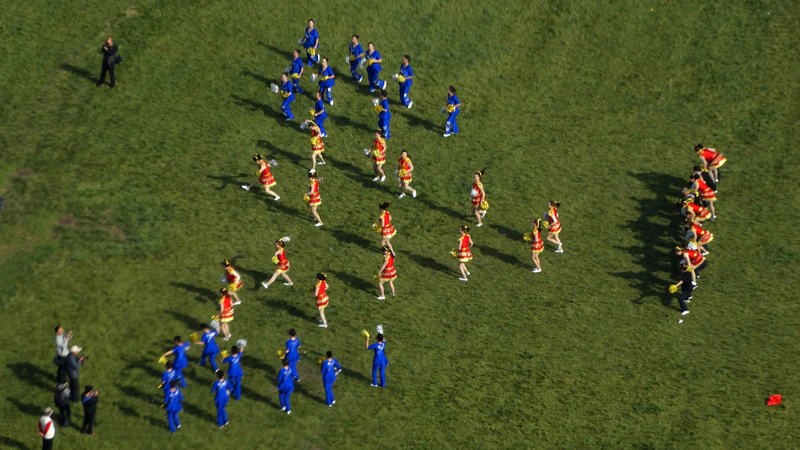 Զ��ʯ���Ӻ�ɽ�ֵ������˶��� (6).jpg