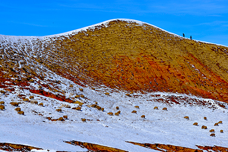 ��ɽ���������ĸ���