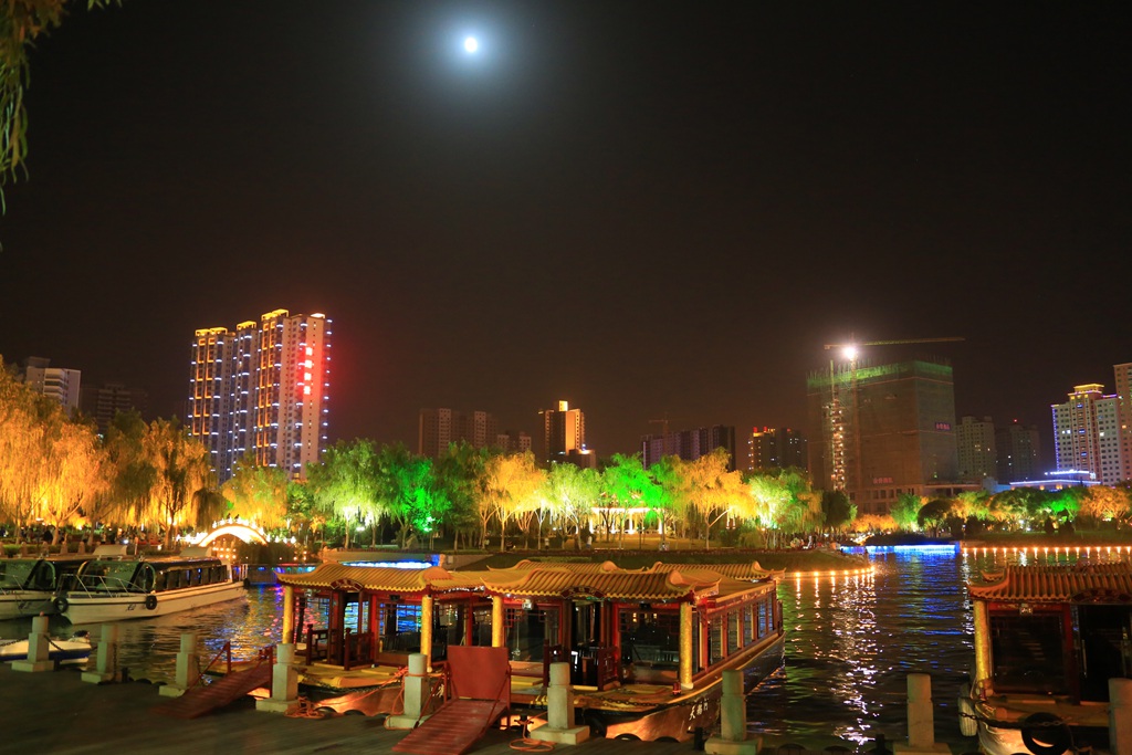 050C2885_.jpg