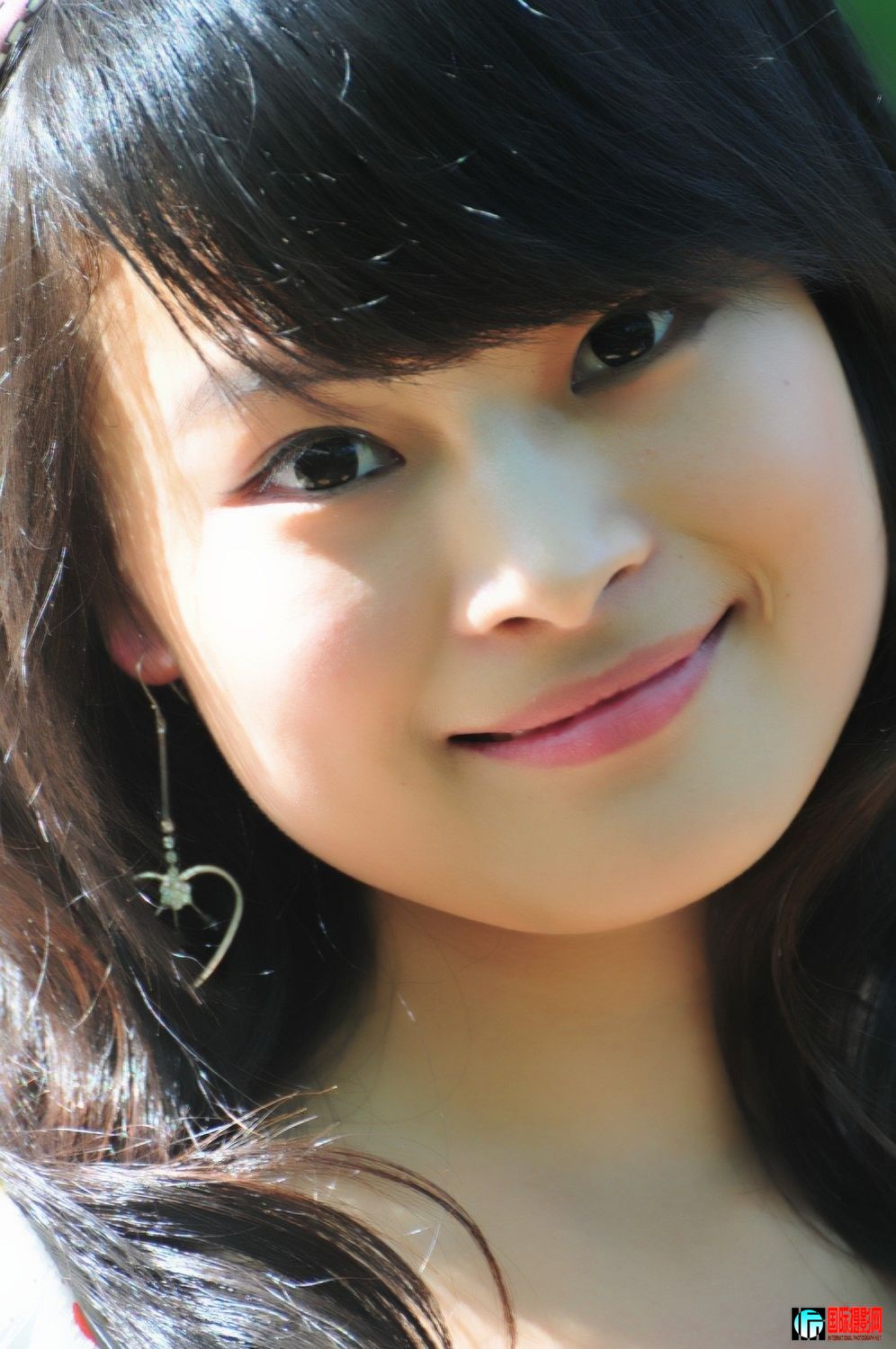 20100611_b35e359902922d7c1994yZAPyglRPAFB_conew1.jpg