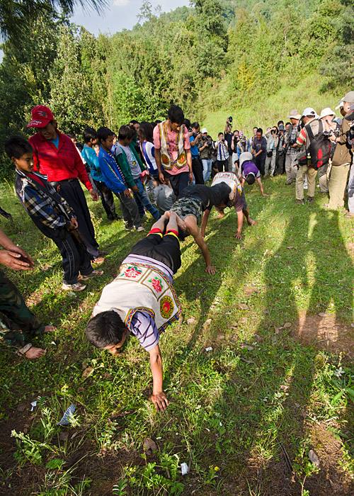 ��һ���˵�˫�Ŵ��ڵڶ����˵ļ���ϣ��Դ�������ȥ�����ܴ���ˣ�Ȼ��������������